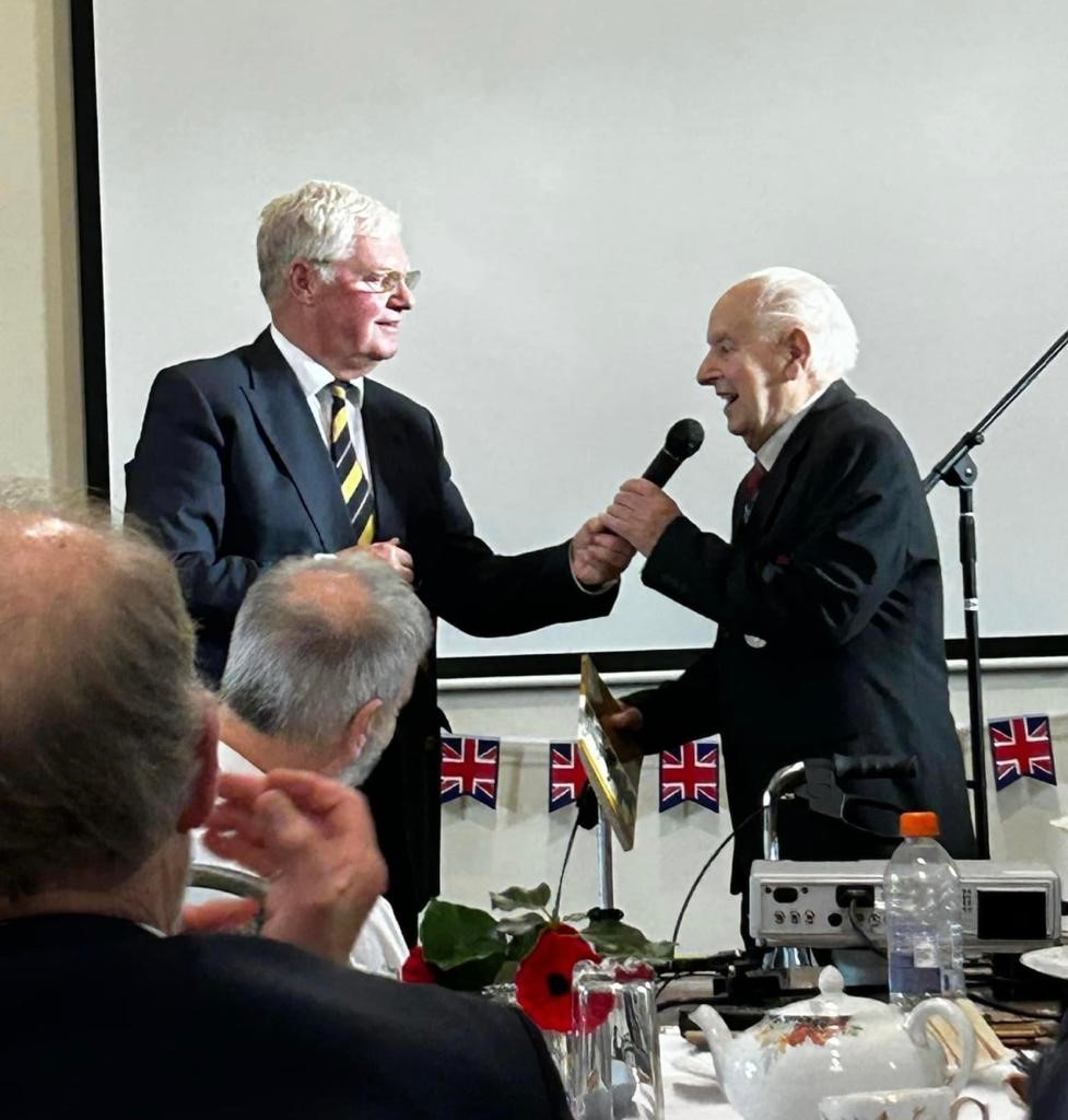 Lt Col Charles Carter with WW2 OAH veteran Idwal Davies. Myddfai. 4.10.23.