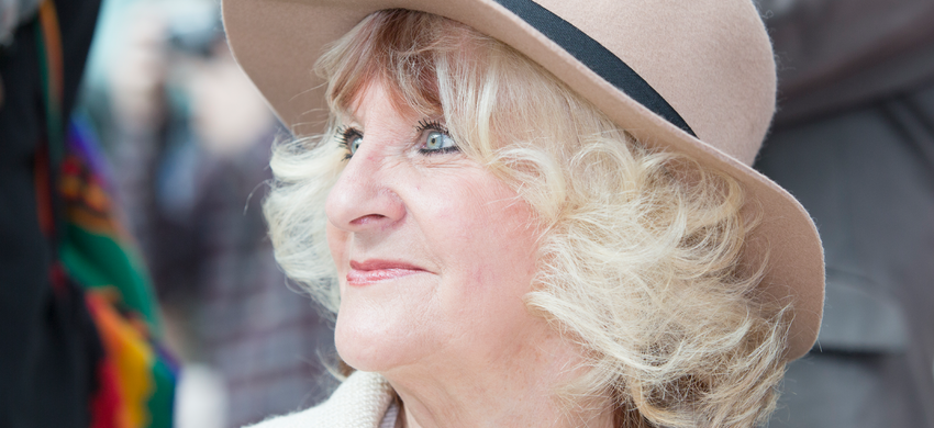 Woman in a retro hat