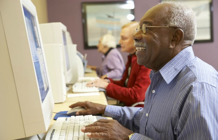 Age UK Barnet computer classes and digital inclusion