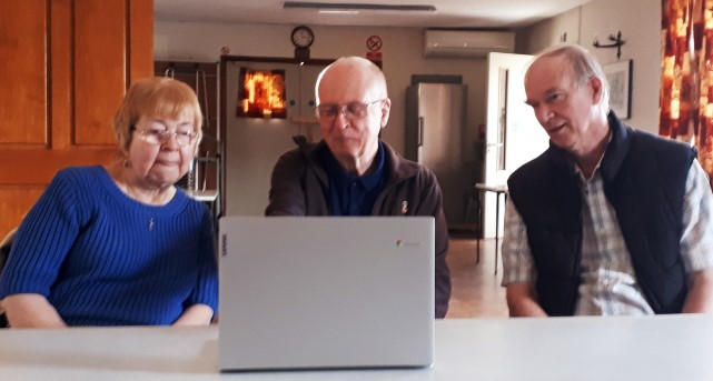 Picture of Betty, Phil Preston (Age UK volunteer) and Mike at the Ewyas Harold computer course