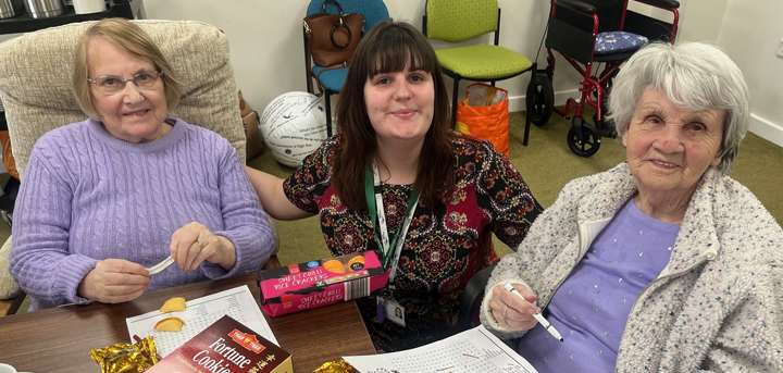 Gina Shirley from Age UK Shropshire Telford & Wrekin with members of the dementia respite group