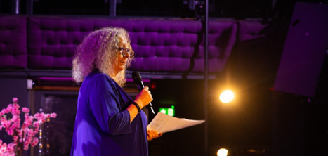 Heather Osborne on stage (photo courtesy of Richard Hammerton)