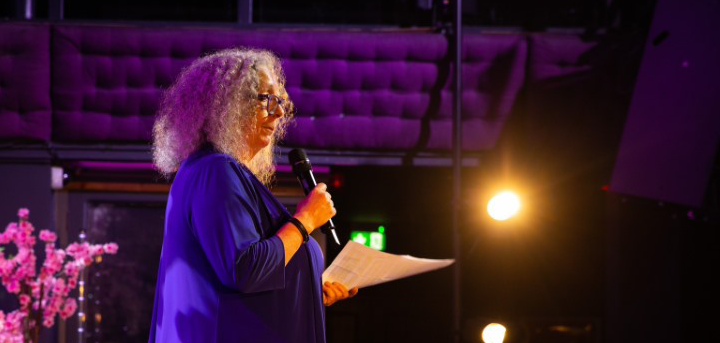 Heather Osborne on stage (photo courtesy of Richard Hammerton)