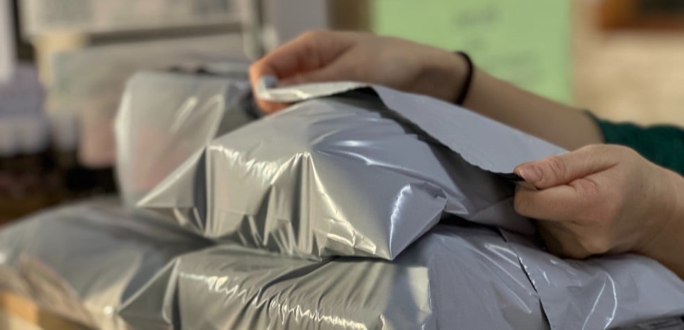 Donate by post 984x475.jpg